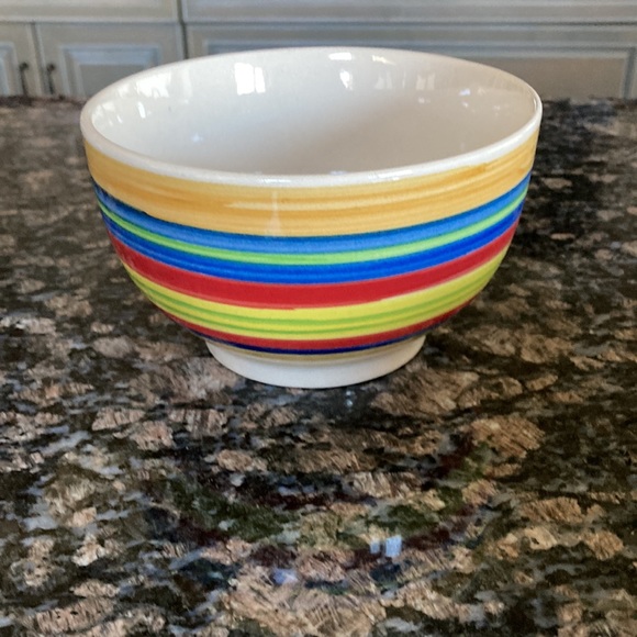 BRYLANE HOME SANTA FE HAND PAINTED STONEWARE BOWLS SET 0F 3 - Picture 3 of 6